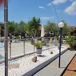 John & Jenny's Small Village Διαμέρισμα *