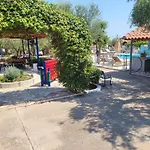Διαμέρισμα John & Jenny's Small Village Άγιος Ανδρέας