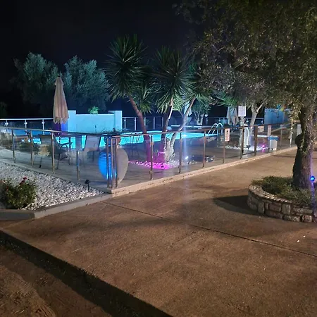 John & Jenny's Small Village *