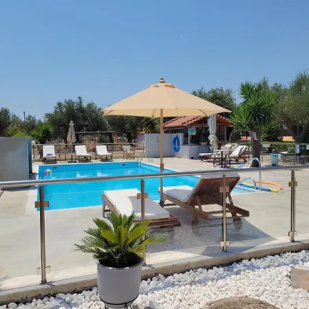 John & Jenny's Small Village Agios Andreas (Messenia)