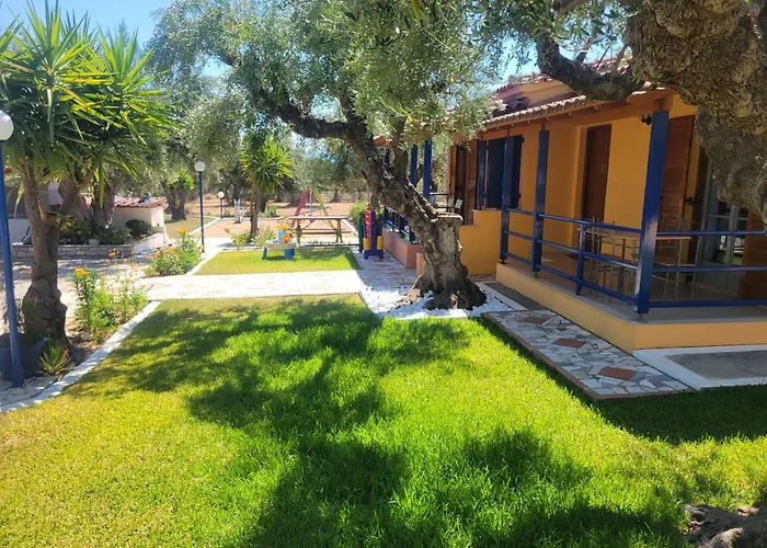 John & Jenny's Small Village Agios Andreas (Messenia)