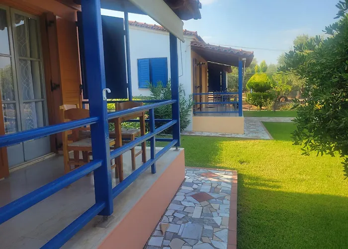 John & Jenny's Small Village Daire *
